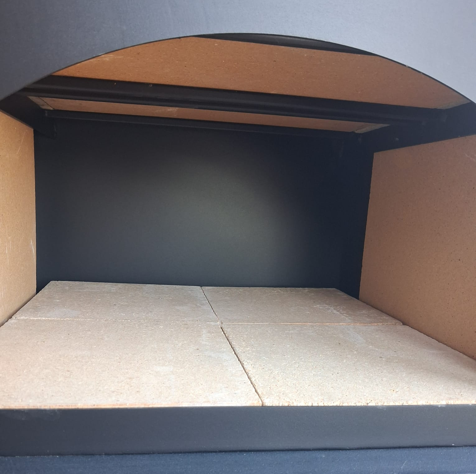 DUO BLACK II Holzbackofen Indirekt befeuert Pizzaofen – Bild 11
